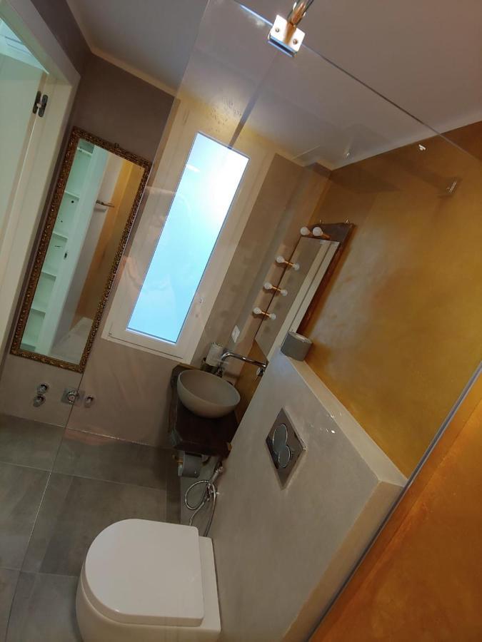 Nf8 Apartment